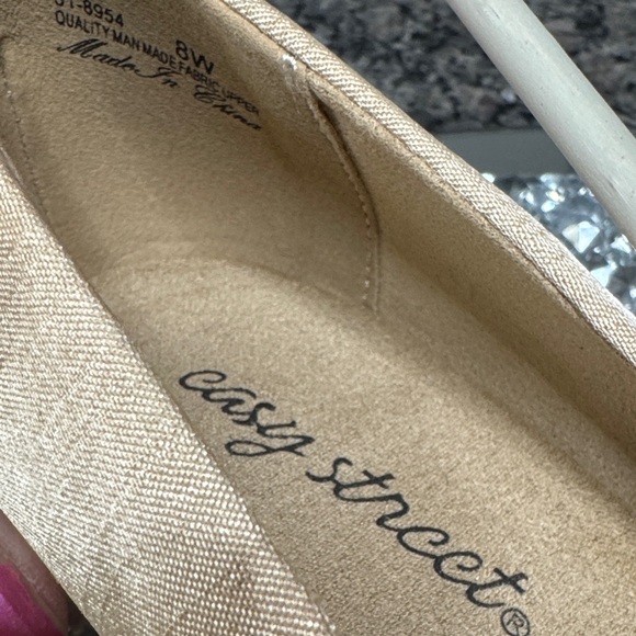 Women’s Jasper Champagne gold satin Espadrille Wedge Slip-On Shoes NEW 8 Wide - Picture 3 of 13